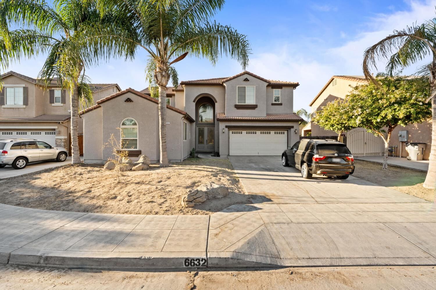 Property Photo:  6632 W Dovewood Lane  CA 93723 