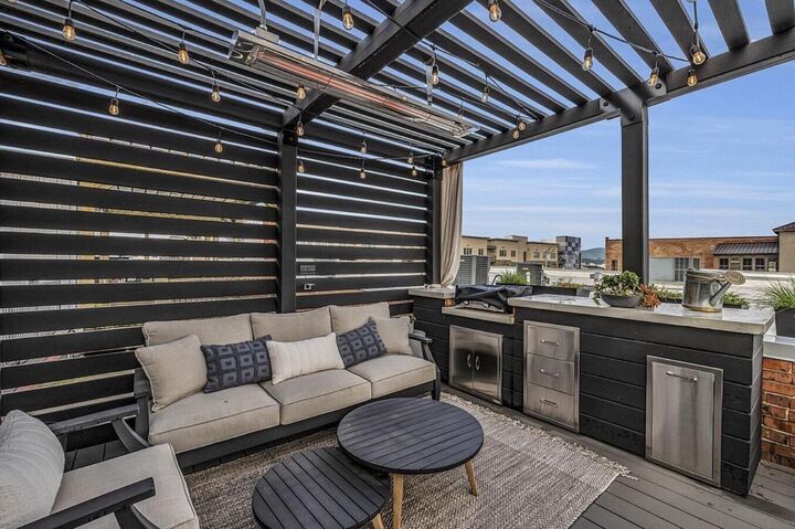 Property Photo:  55 E Main  TN 37408 