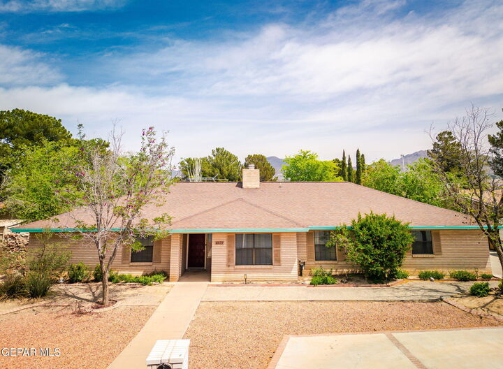 Property Photo: 4937 Vista Grande Circle TX 79922