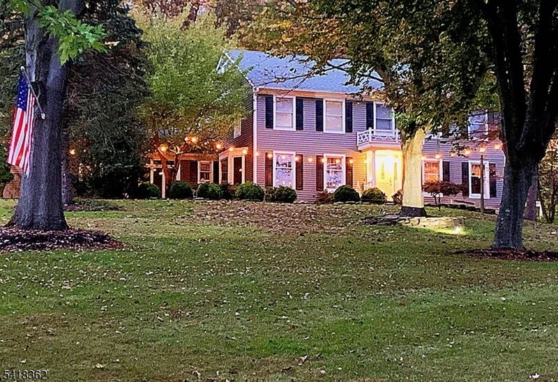 Property Photo: 6 Fawn Ridge Rd NJ 08833