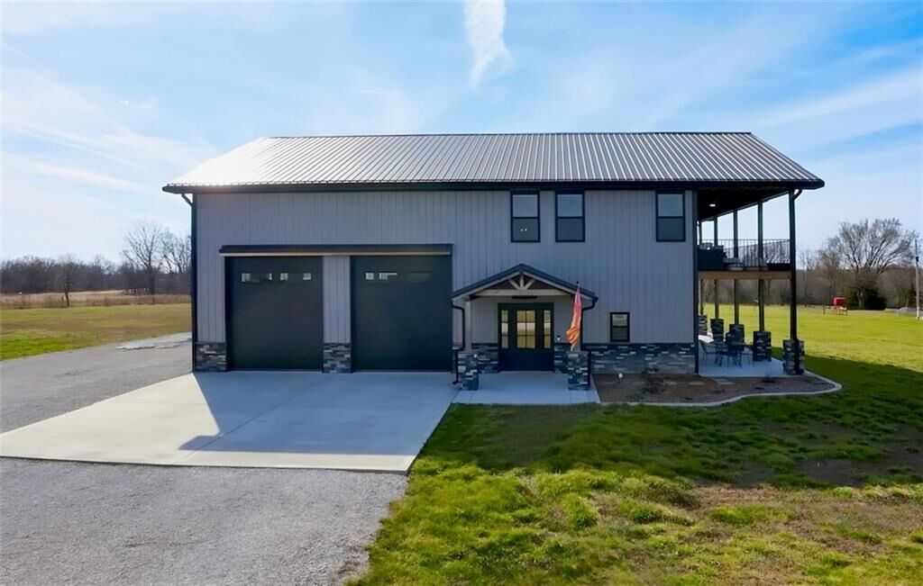 Property Photo:  532 NW Aa Highway  MO 64061 