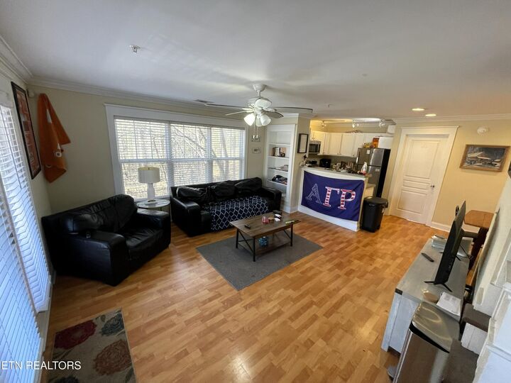 Property Photo: 3914 Cherokee Woods Way 7-212 TN 37920