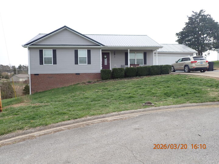 Property Photo:  1022 Isaac Drive  KY 40475 