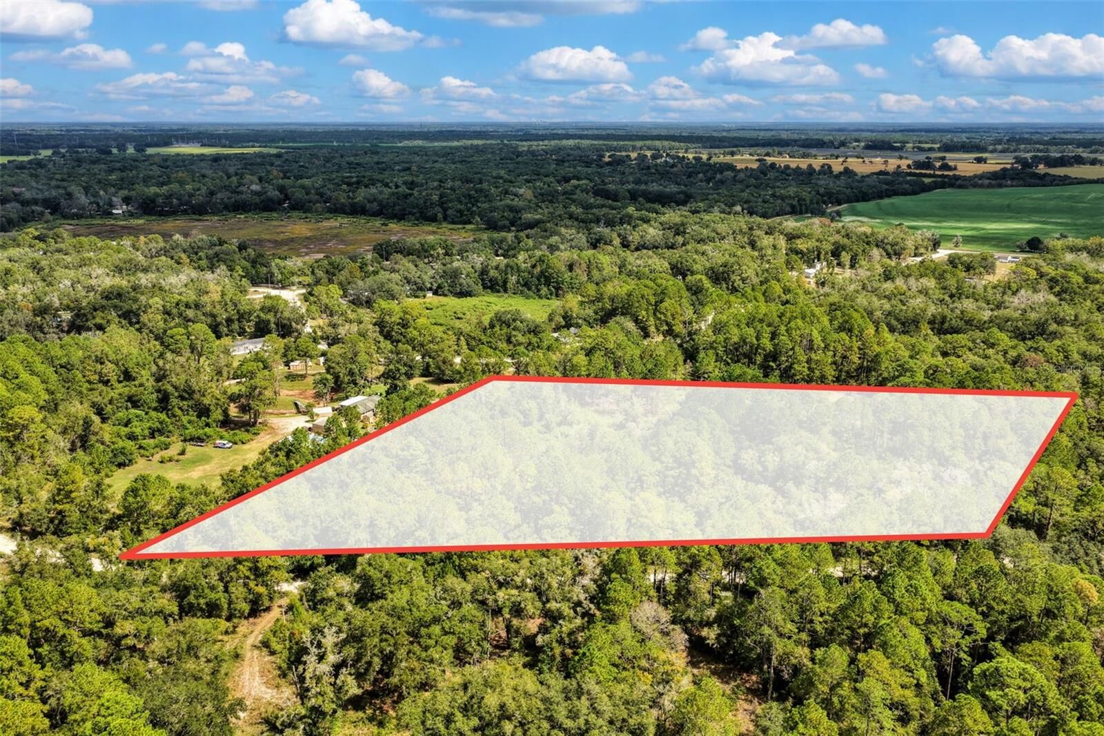 Property Photo: 0 SE 91st Trail FL 32693