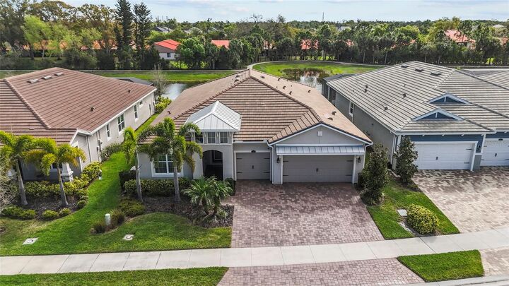 Property Photo:  5745 Long Shore Loop  FL 34238 
