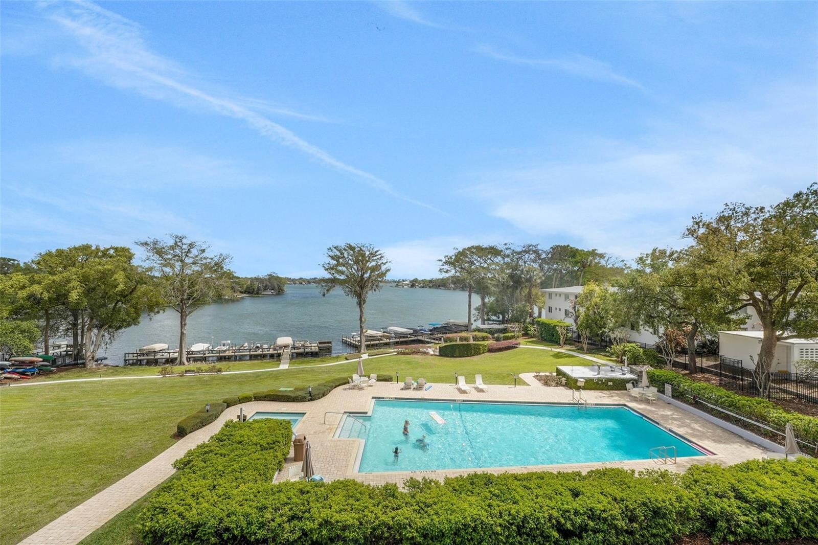 Property Photo:  1100 S Orlando Avenue 306  FL 32751 