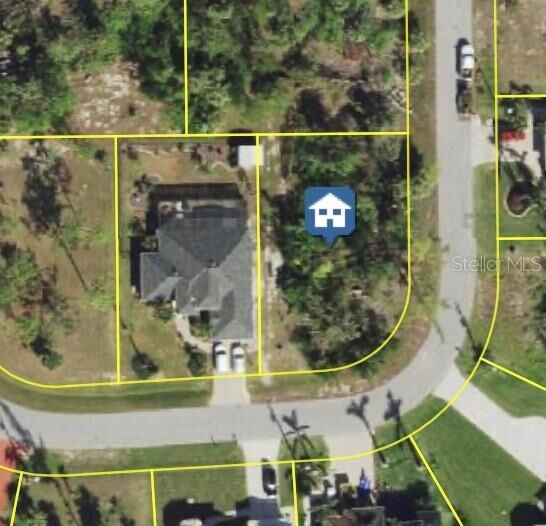Property Photo:  10487 Live Oak Road  FL 33981 