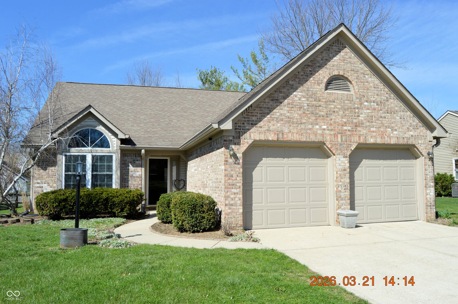 Property Photo:  11374 Cherry Blossom East Drive  IN 46038 