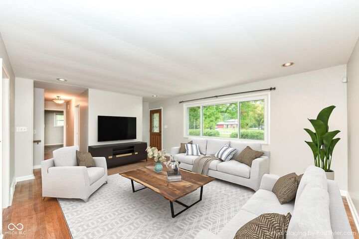 Property Photo:  6211 E 55th Place  IN 46226 