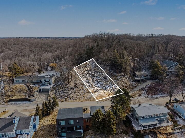 Property Photo:  17812 N Shore Estates Road  MI 49456 