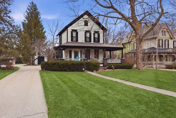 Property Photo:  529 Fountain Street NE  MI 49503 