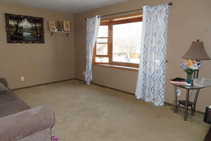 Property Photo:  509 Silbury Court  IL 60050 