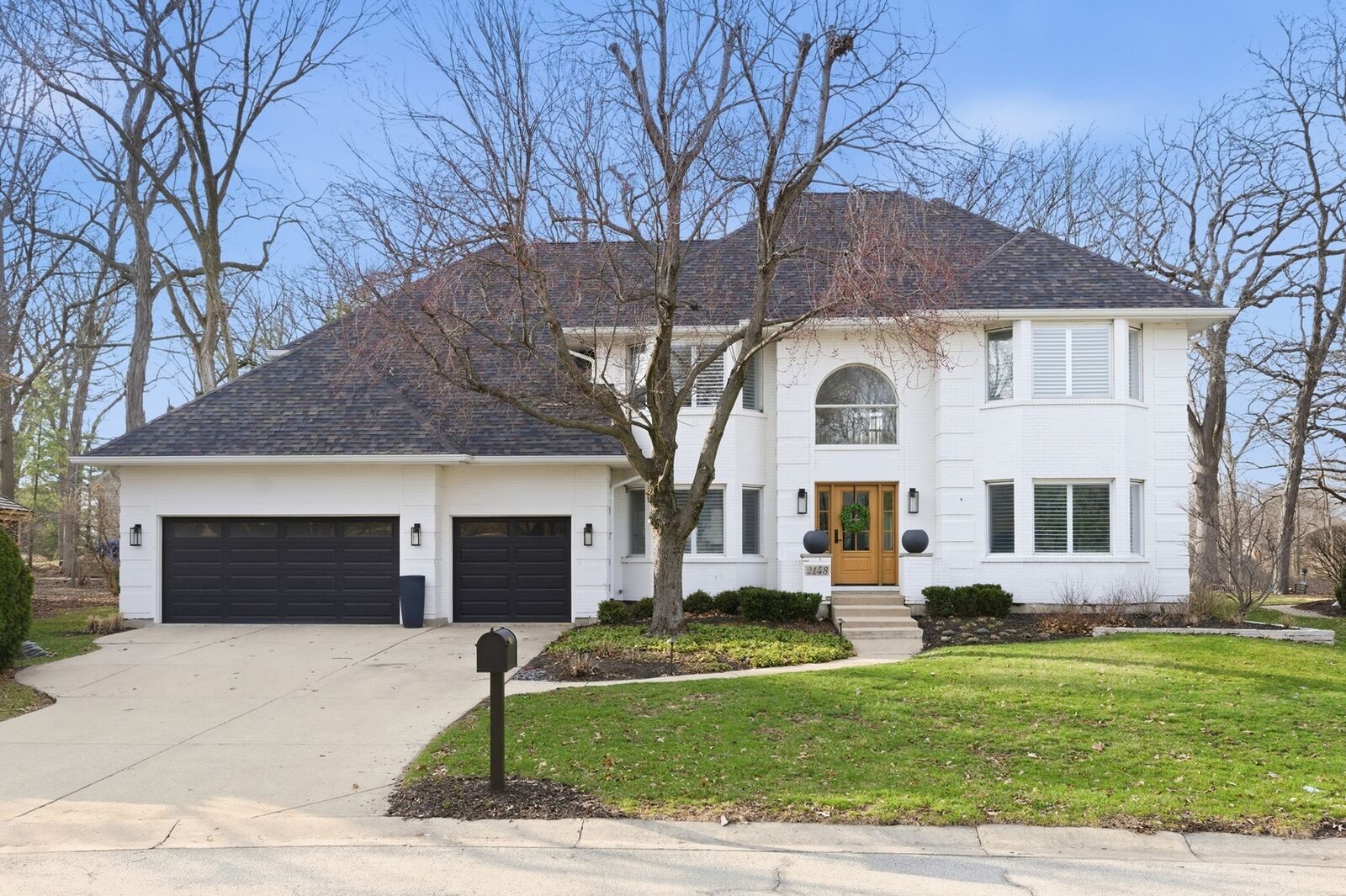 Property Photo:  2148 Scarlet Oak Lane  IL 60532 