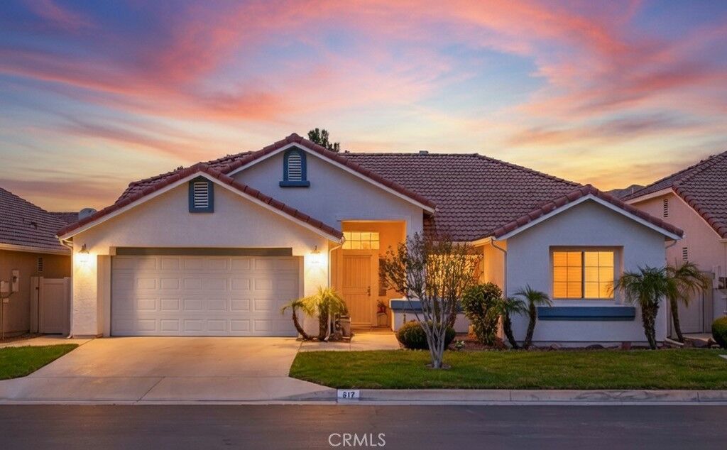 Property Photo: 817 Perla Court CA 92583