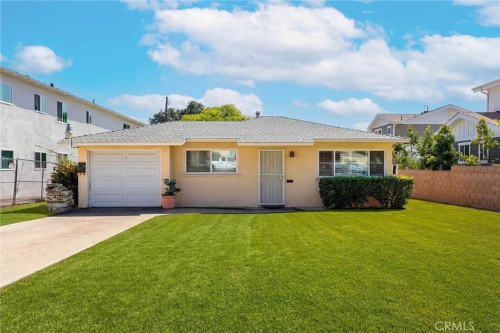 Property Photo: 526 E Olive Avenue A CA 91016