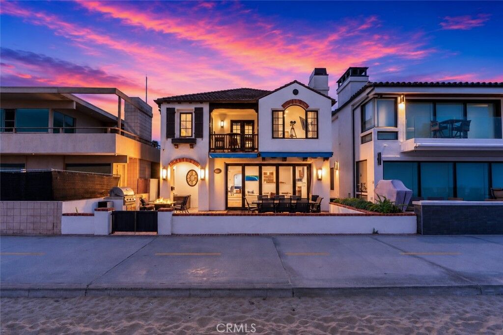 Property Photo:  1228 W Oceanfront  CA 92661 