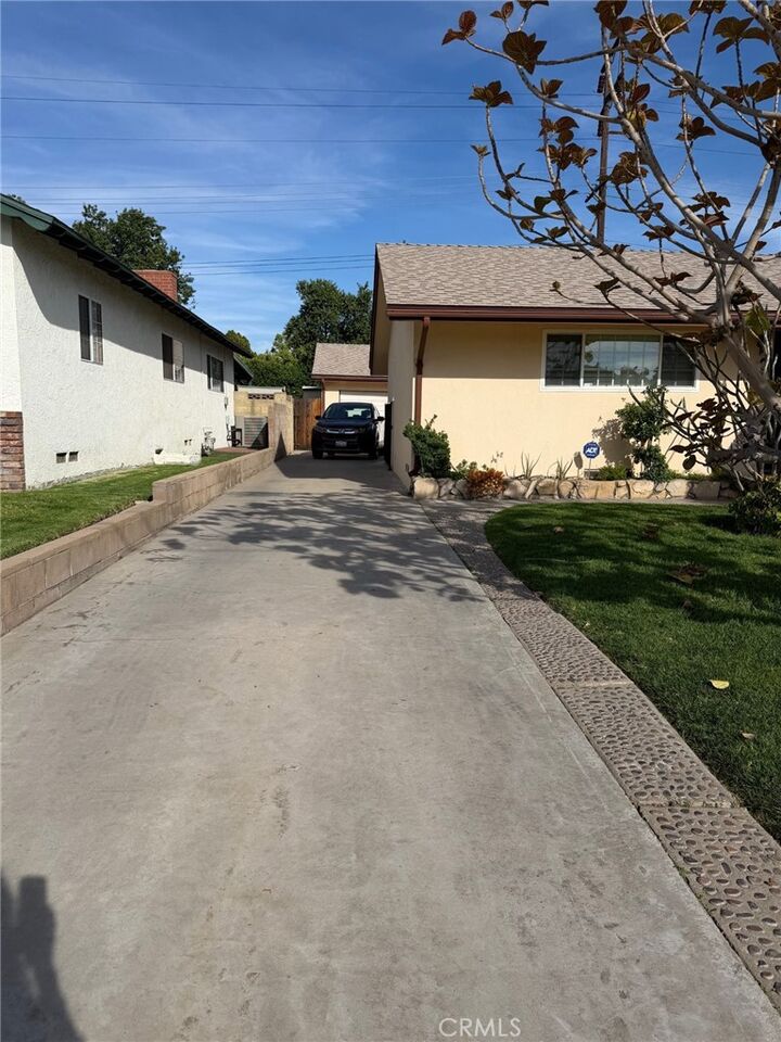 Property Photo:  1150 N 2nd  CA 92324 