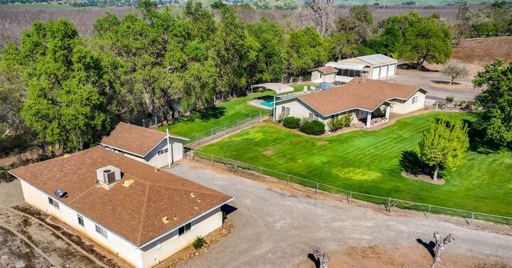 Property Photo:  9985 N Shelton Road  CA 95236 