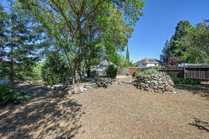 Property Photo:  12195 Holly Vista Way  CA 95603 