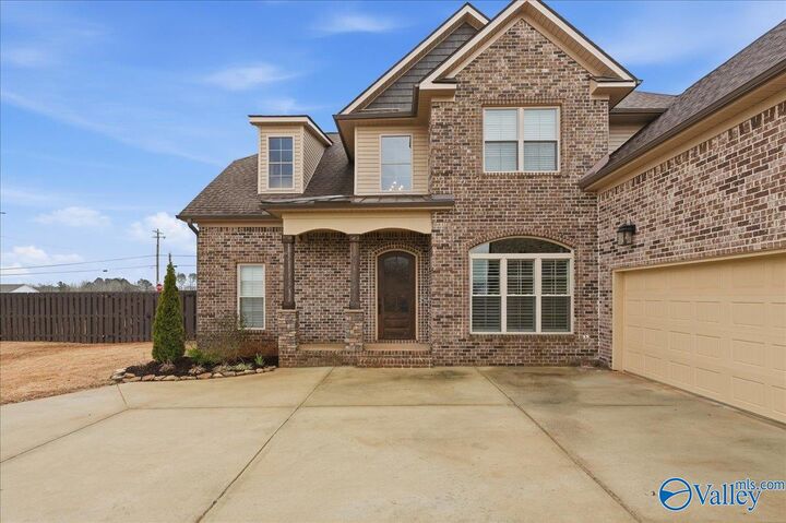 Property Photo: 22483 Ansley Drive AL 35613