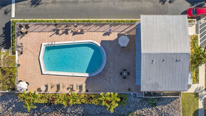 Property Photo: 4617 Bayshore Drive H4 FL 34112