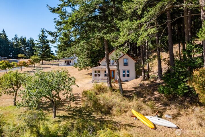 Property Photo: 68 Sylvan Cove West WA 98221