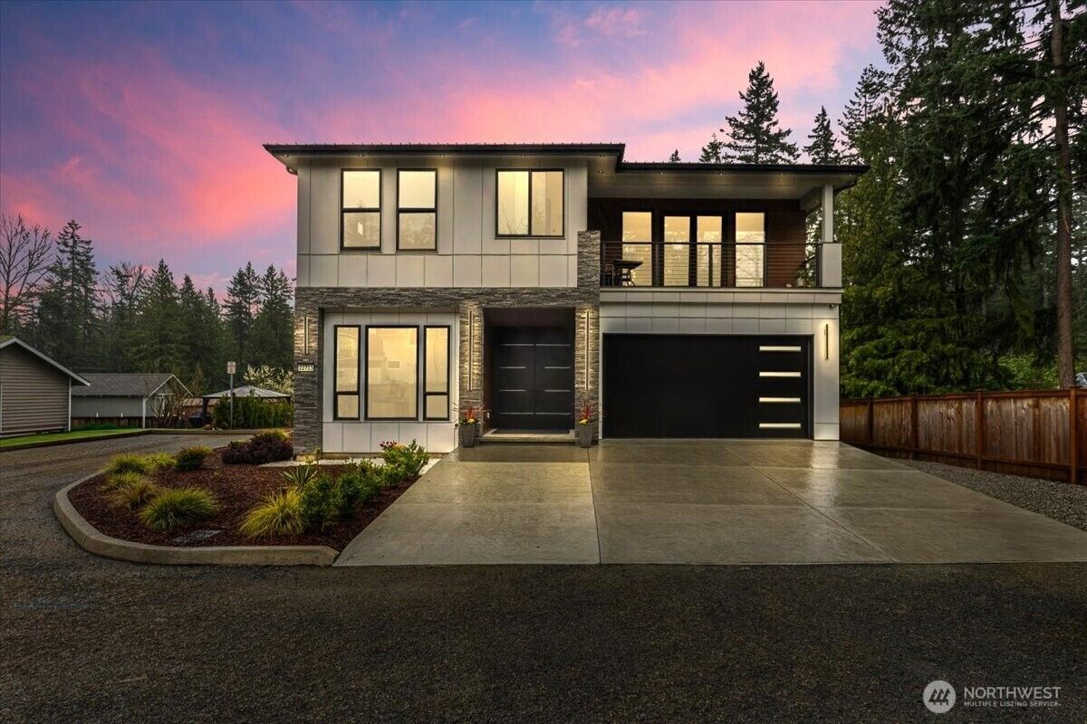 Property Photo:  22713 SE 34th Court  WA 98075 
