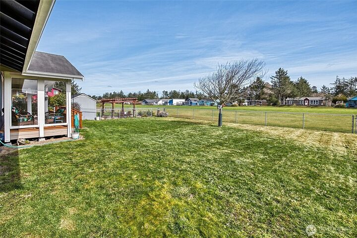 Property Photo:  550  Canal Drive NE  WA 98569 