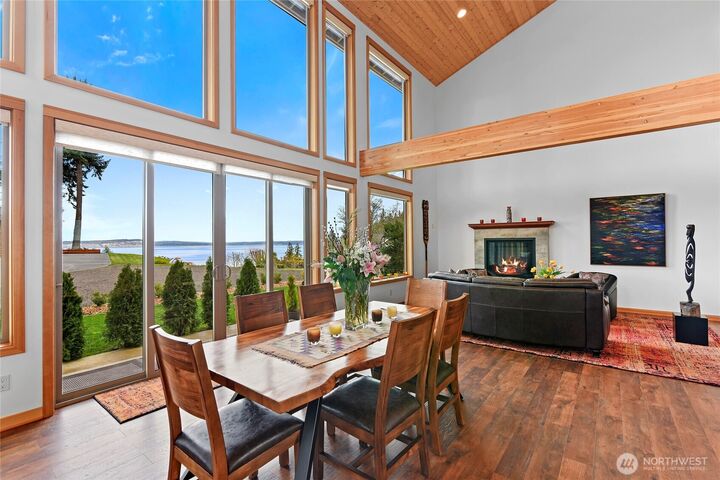 Property Photo:  7618 NE Zachariasen Court  WA 98340 
