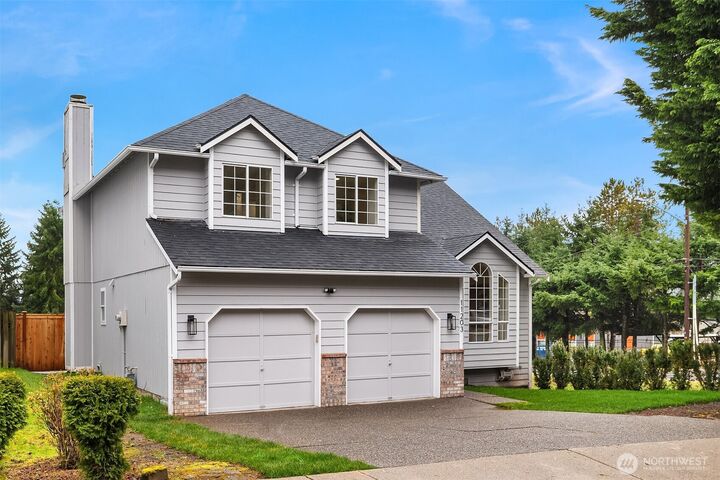 Property Photo:  11203 SE 237th Place  WA 98031 