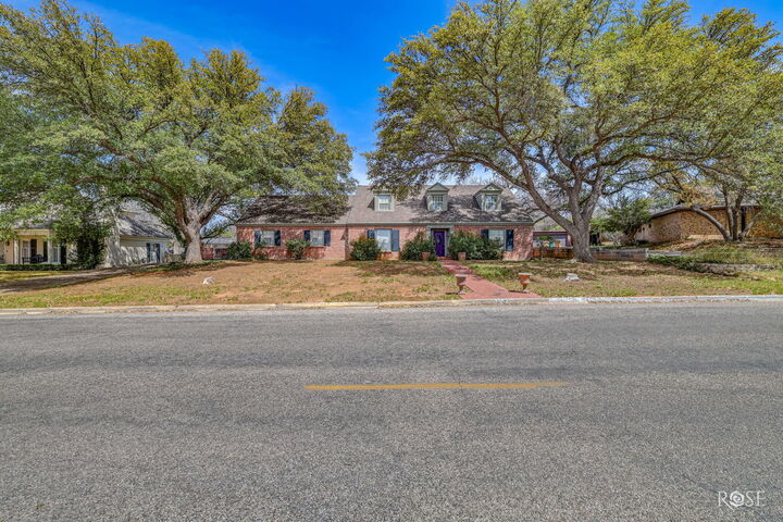 Property Photo:  2302 Sul Ross Street  TX 76904 