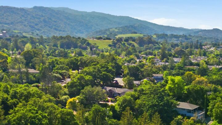 Property Photo:  5666 Arboretum Drive  CA 94024 