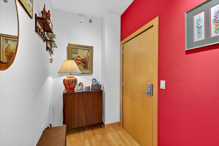 Property Photo: 125 North Hamilton Street 601 WI 53703