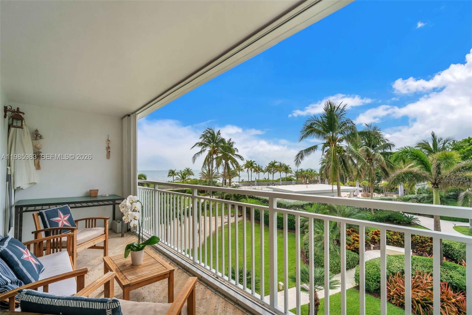 Property Photo: 611 Ocean Dr 3E FL 33149