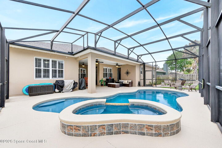 Property Photo:  2534 Christopher Drive  FL 32780 