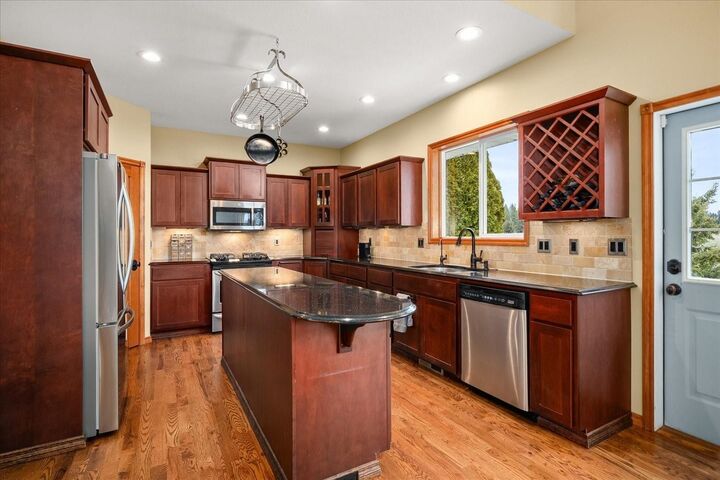 Property Photo:  7303 E Bigelow Gulch Rd  WA 99217 