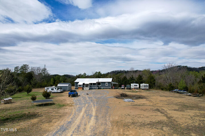 Property Photo: 480 Obe Kirk Loop TN 37810