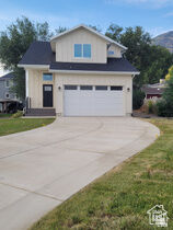 Property Photo: 353 E 1100 N UT 84062