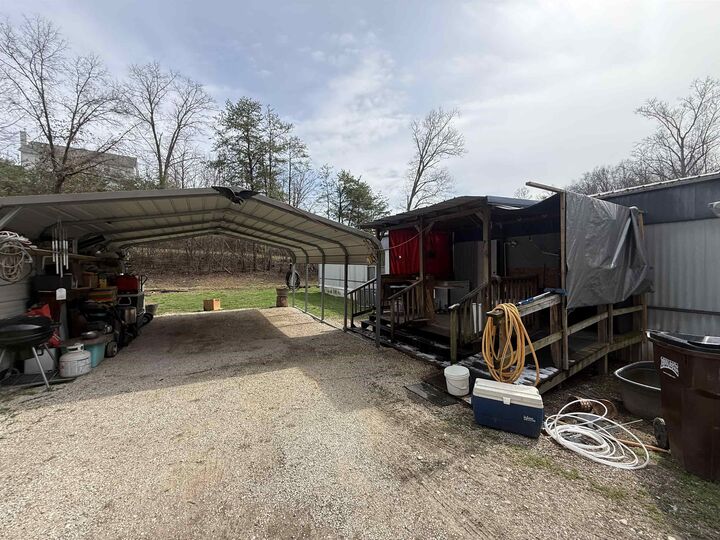 Property Photo:  1729 Marsh Hill Drive  KY 41102 