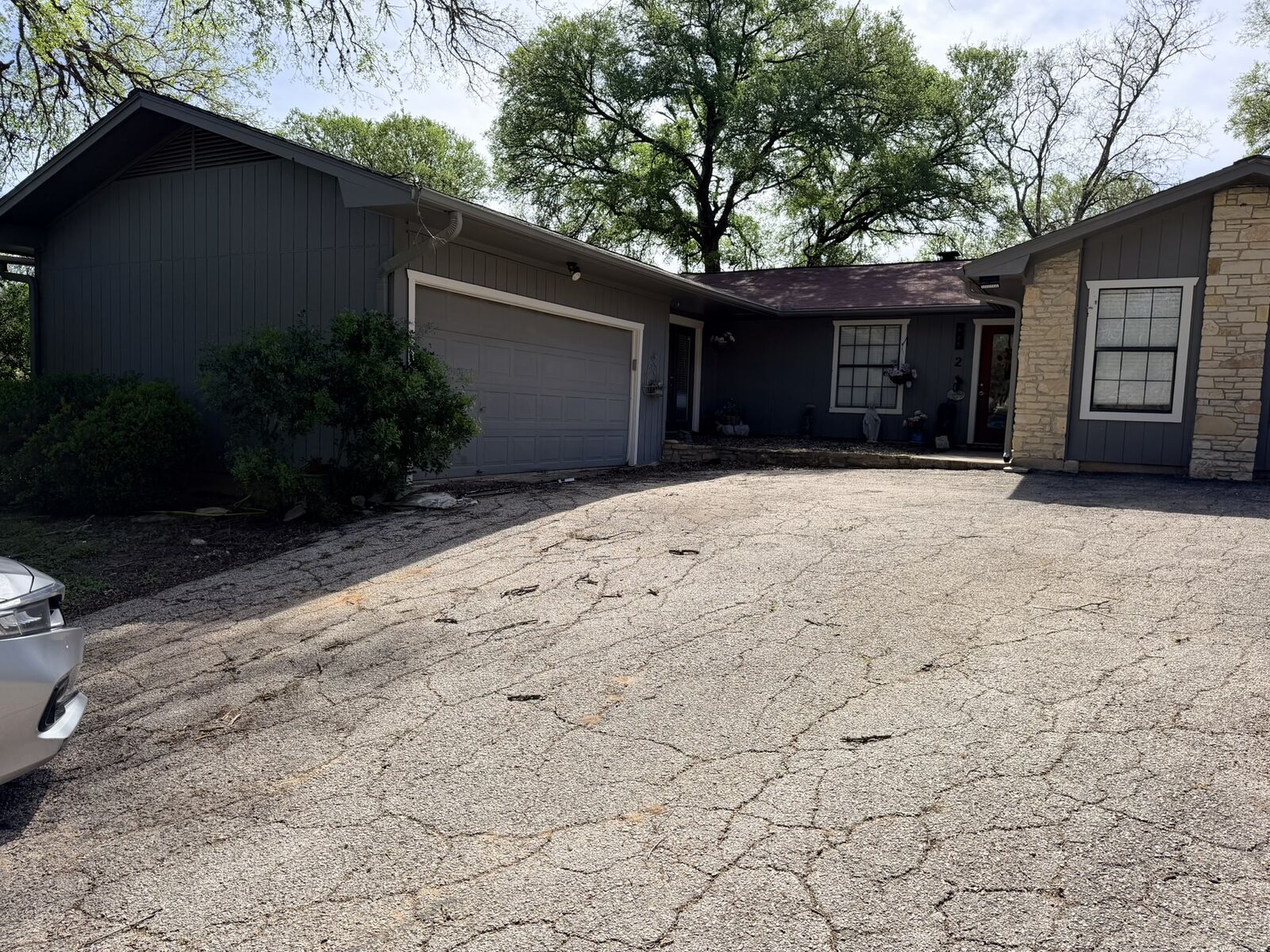 Property Photo:  2 Acacia Drive  TX 78676 