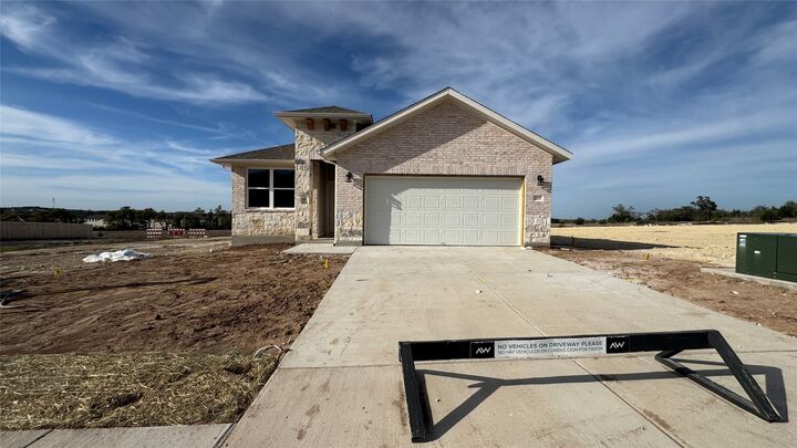 Property Photo:  269 Crater Lake Drive  TX 78620 