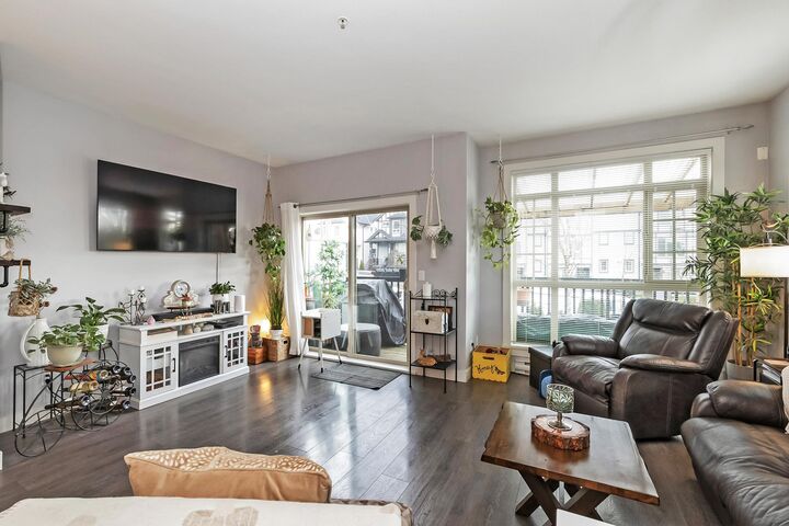 Photo de la propriété:  11305 240 Street 18  BC V2W 0J1 