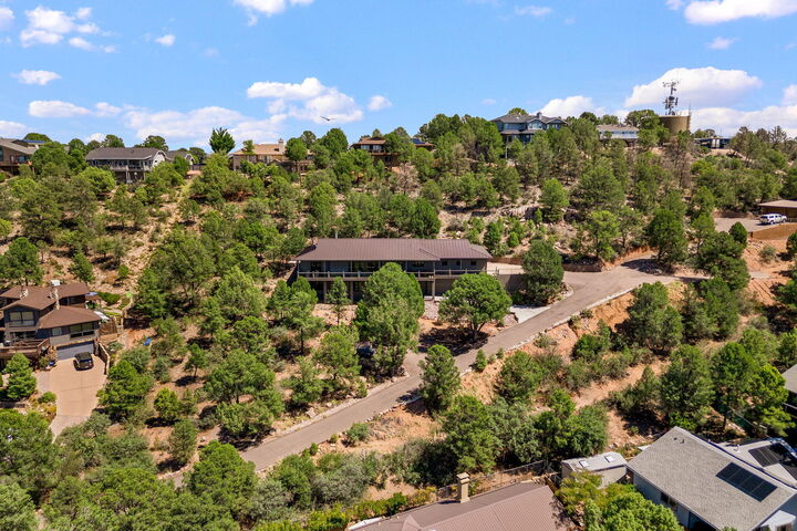 Property Photo: 1003 N Arrowhead Drive AZ 85541