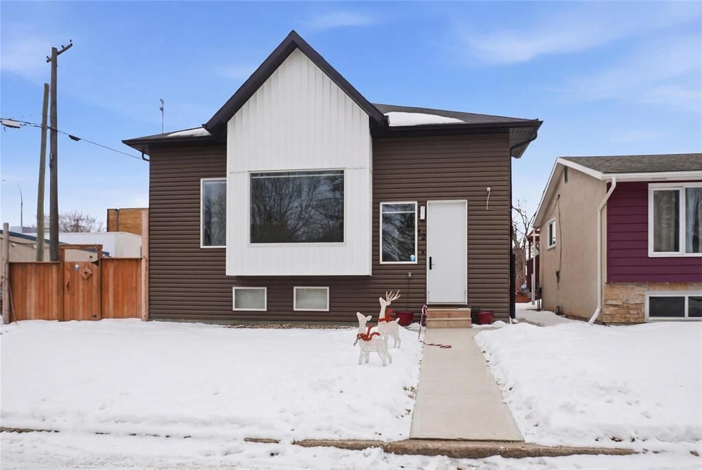 Property Photo:  12 Oustic Avenue  MB R2M 1N2 