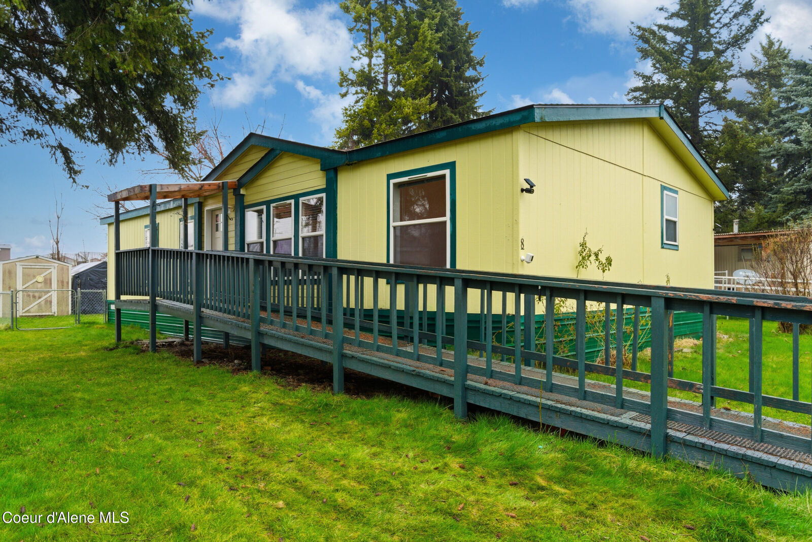 Property Photo:  4470 E 16th Ave Trlr 8  ID 83854 