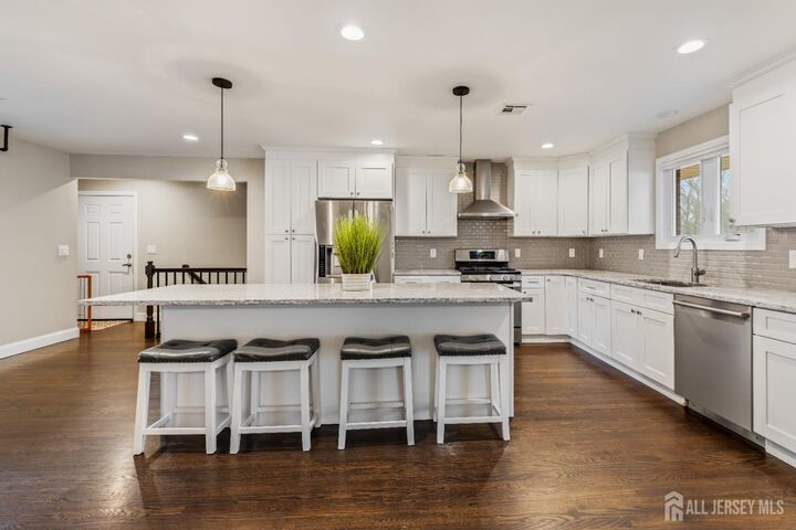 Property Photo: 41 Brookside Dr Avenue NJ 08857