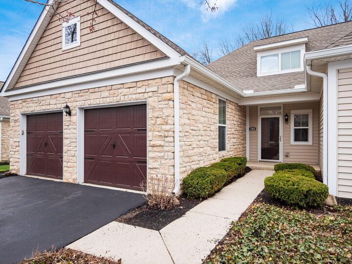 Property Photo: 380 Westgreen Lane OH 43082