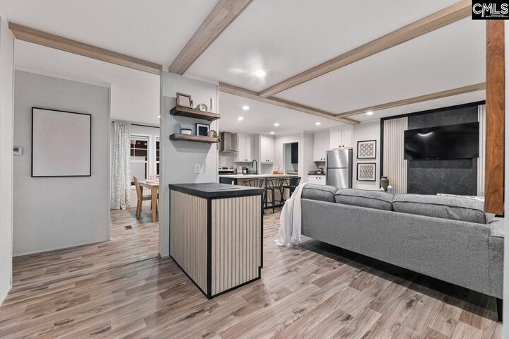 Property Photo:  211 Shirway  SC 29073 