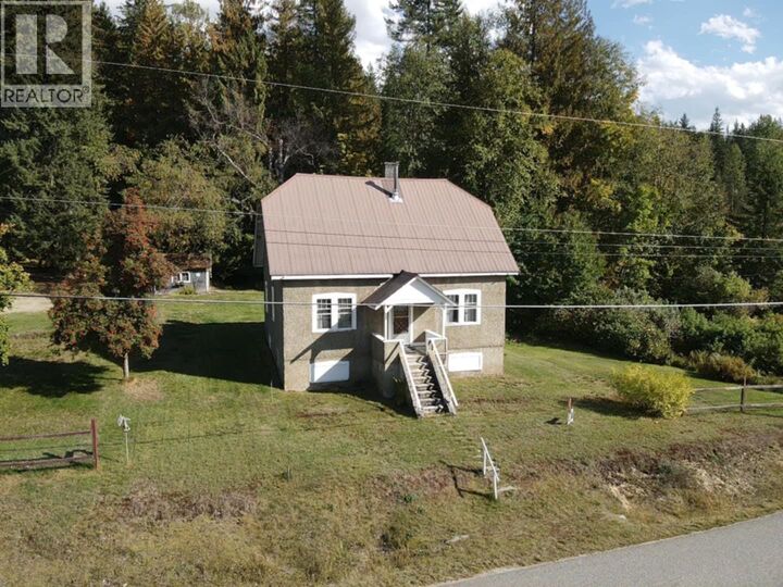 Property Photo: 431 Alexander Road BC V0G 1R1