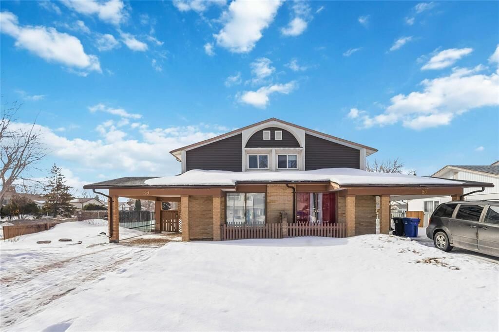 Property Photo:  59 Acorn Place  MB R3R 1Y5 